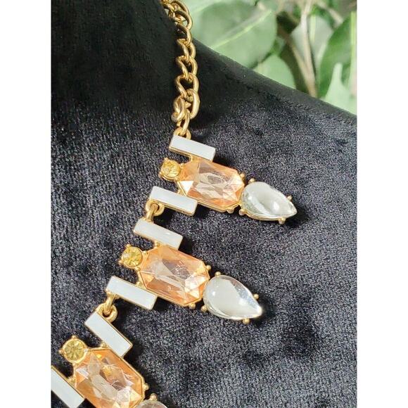 Crystal Art Deco Style Rhinestone Statement Stylish Goldtone Necklace - Picture 2 of 6